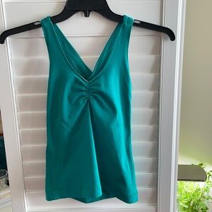 Lulu lemon criss cross tank